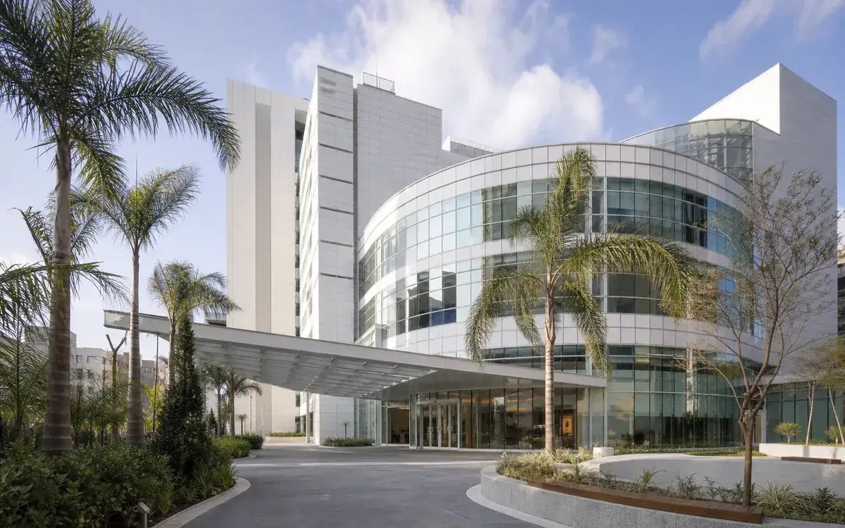 Fachada institucional — Hospital Sírio-Libanês